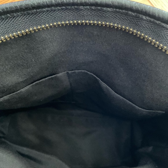 Authentic Coach Val Signature Nah Duffle Handbag - Picture 8 of 13